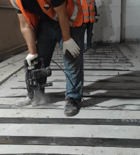 粘鋼加固錨栓安裝