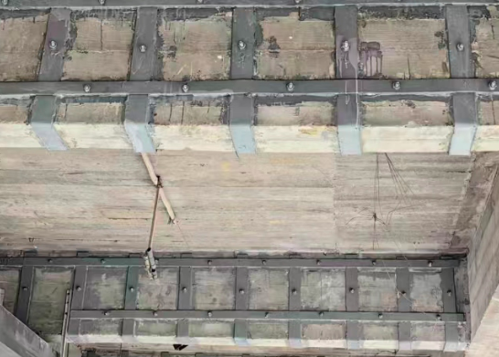 粘（zhān）鋼（gāng）加固